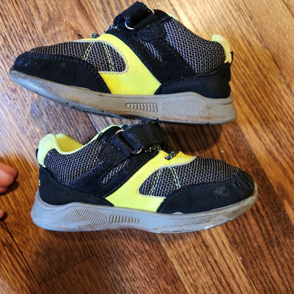 Stride Rite 360 toddler boy Azaria sneaker 8